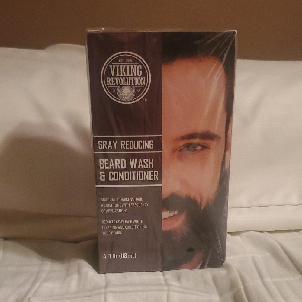 Revolution Black Shaving Essentials Grooming Kit